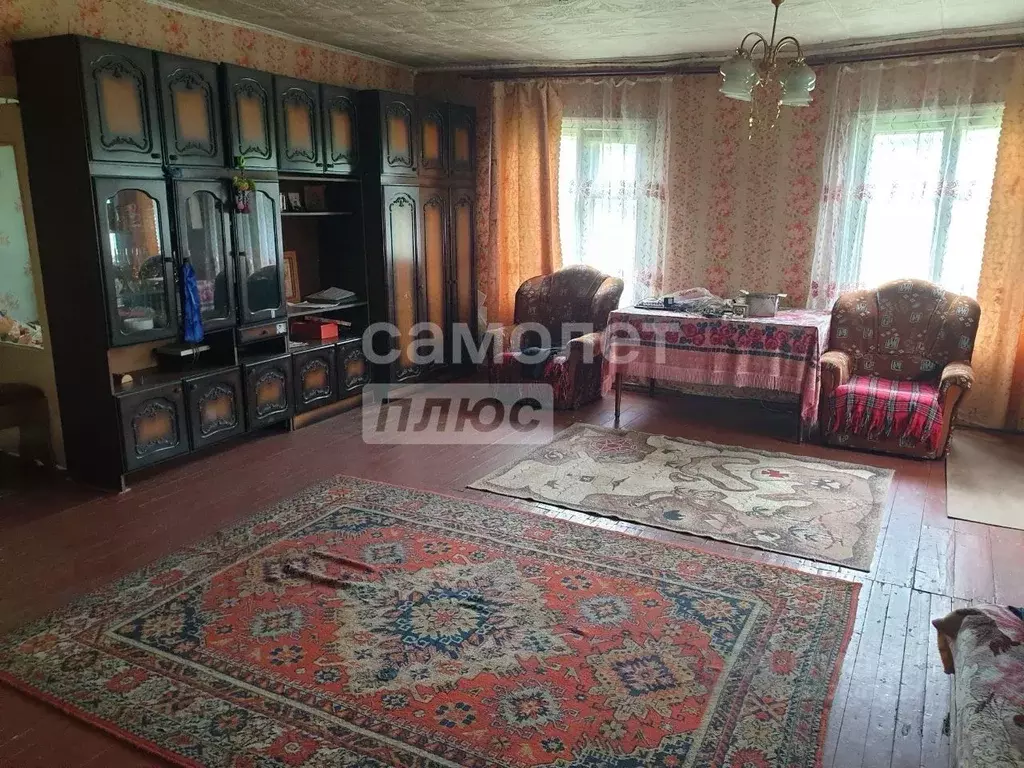 Дом в Курская область, Пристенский район, Нагольненский сельсовет, с. ... - Фото 1