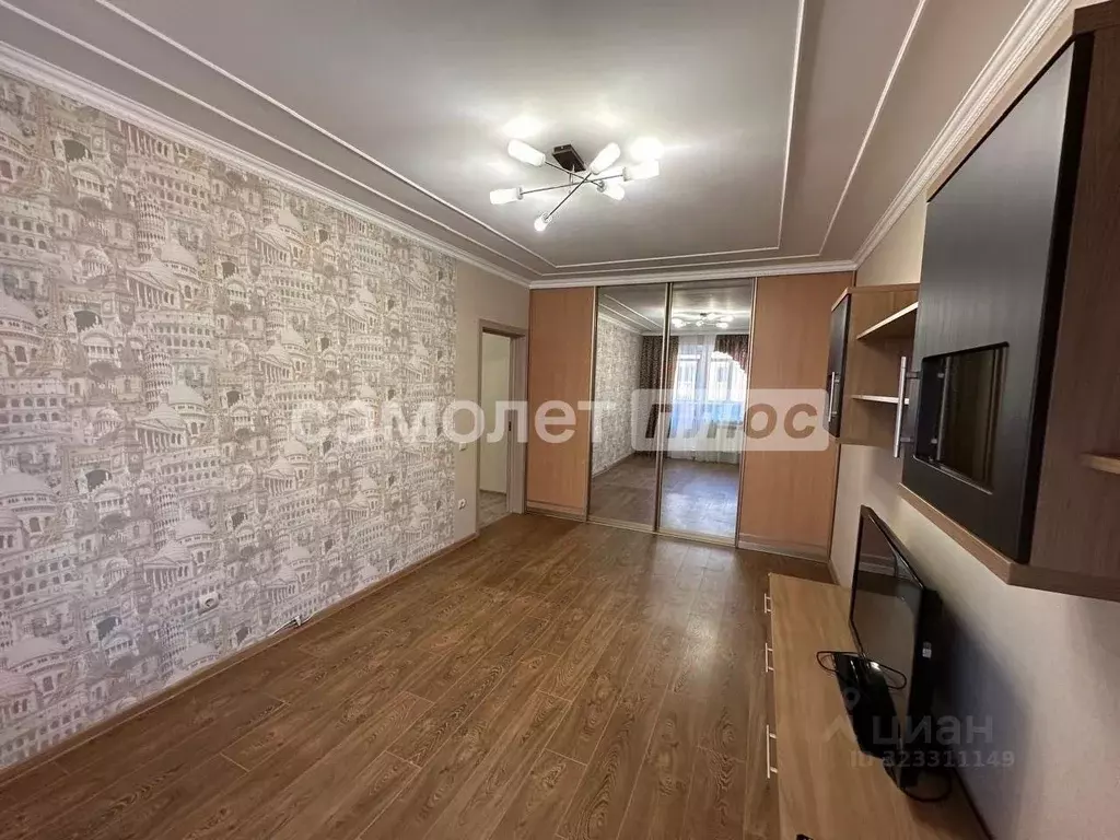 3-к кв. Белгородская область, Белгород ул. Есенина, 20б (71.6 м) - Фото 2