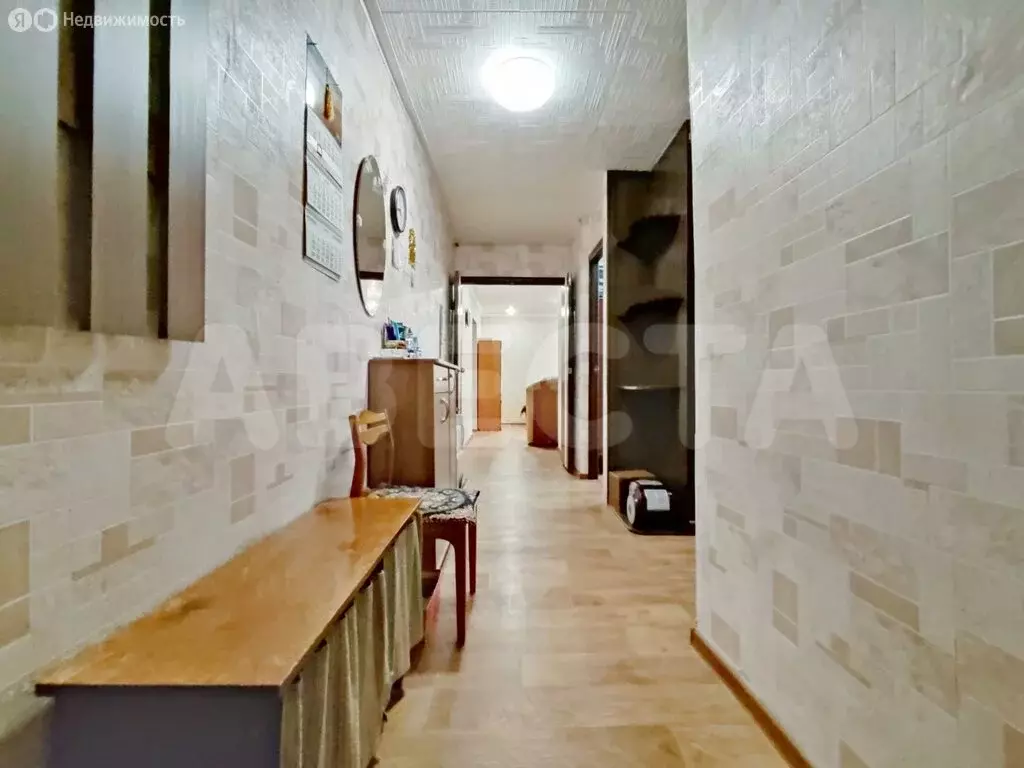 3-комнатная квартира: Омск, микрорайон Старый Кировск, посёлок 111-я ... - Фото 2