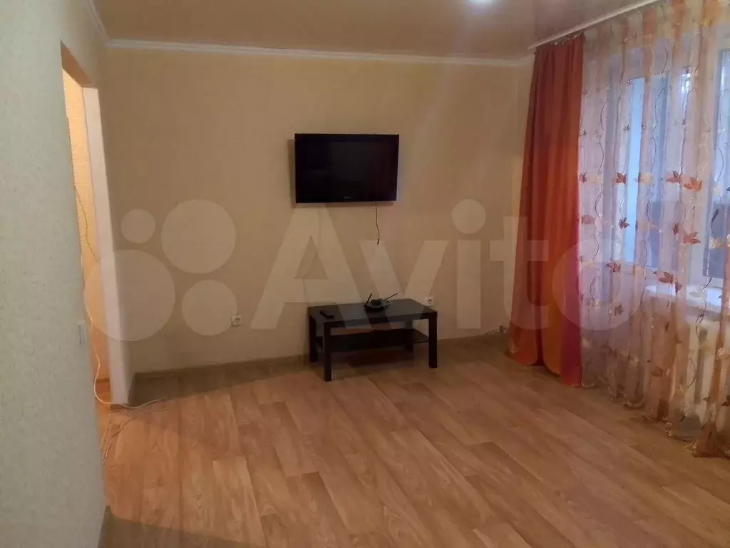 2-к. квартира, 56 м, 4/5 эт. - Фото 1