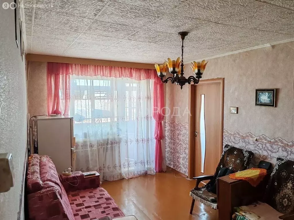 4-комнатная квартира: Алтайский край, городской округ Барнаул, рабочий ... - Фото 0