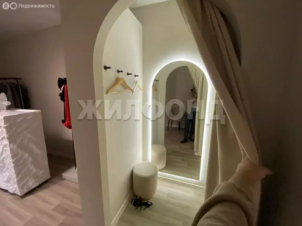 1-комнатная квартира: Норильск, улица Ломоносова, 3 (54.3 м) - Фото 2