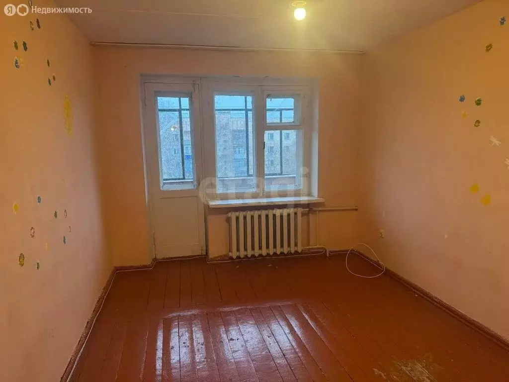 3-комнатная квартира: Пласт, Октябрьская улица, 72 (49.7 м) - Фото 1