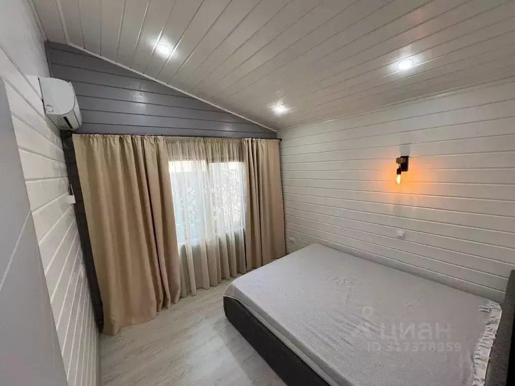 Дом в Краснодарский край, Геленджик ул. Мироненко, 53 (60 м) - Фото 1