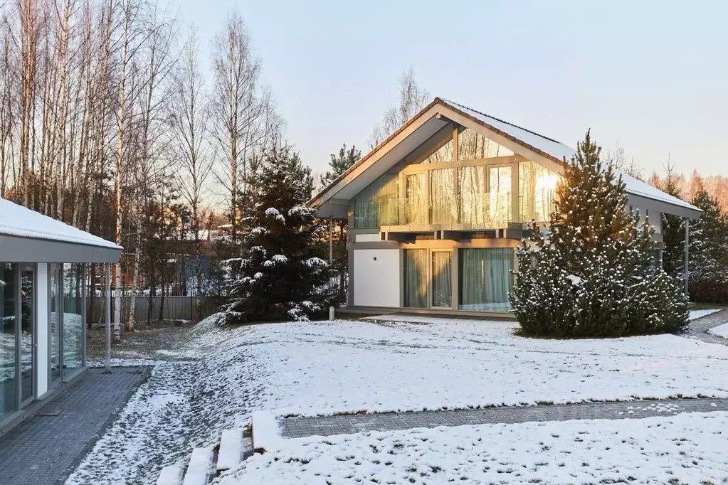 дом в ленинградская область, всеволожский район, бугровское городское . - Фото 1