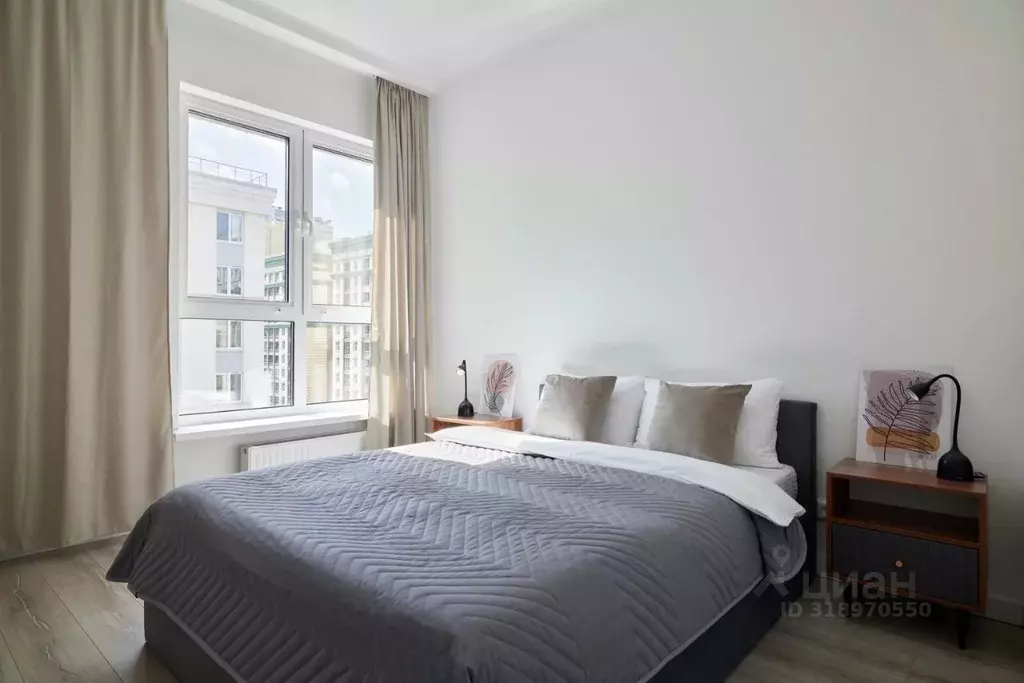 2-к кв. Санкт-Петербург Московский просп., 71к3 (85.0 м) - Фото 0