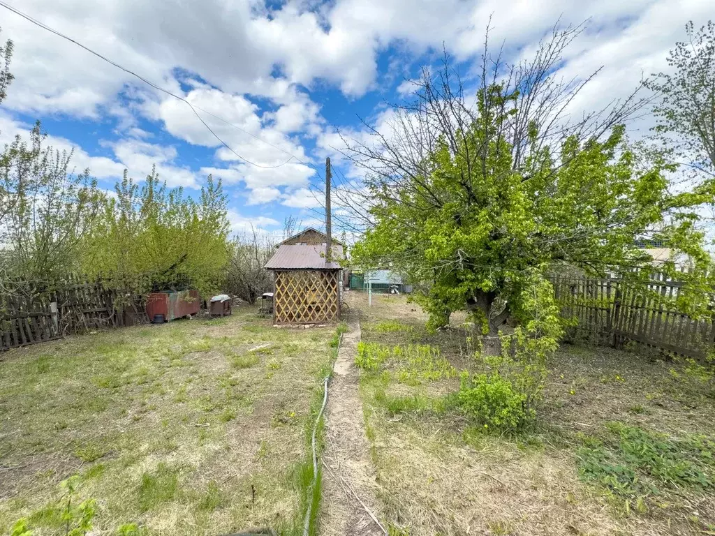 Дом в Оренбургская область, Бугурусланский район, с. Советское ... - Фото 1