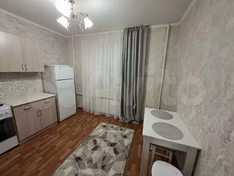 1-к. квартира, 37,5 м, 1/17 эт. - Фото 0