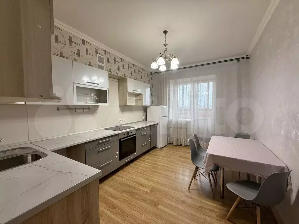 1-к. квартира, 41 м, 7/16 эт. - Фото 0