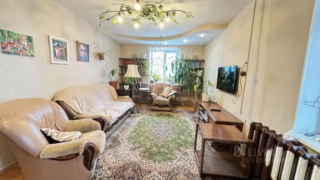 3-к кв. Коми, Сыктывкар ул. Горького, 13 (80.0 м) - Фото 1