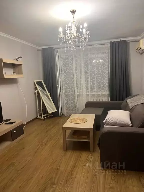 2-к кв. Крым, Феодосия ул. Гарнаева, 73 (45.0 м) - Фото 1