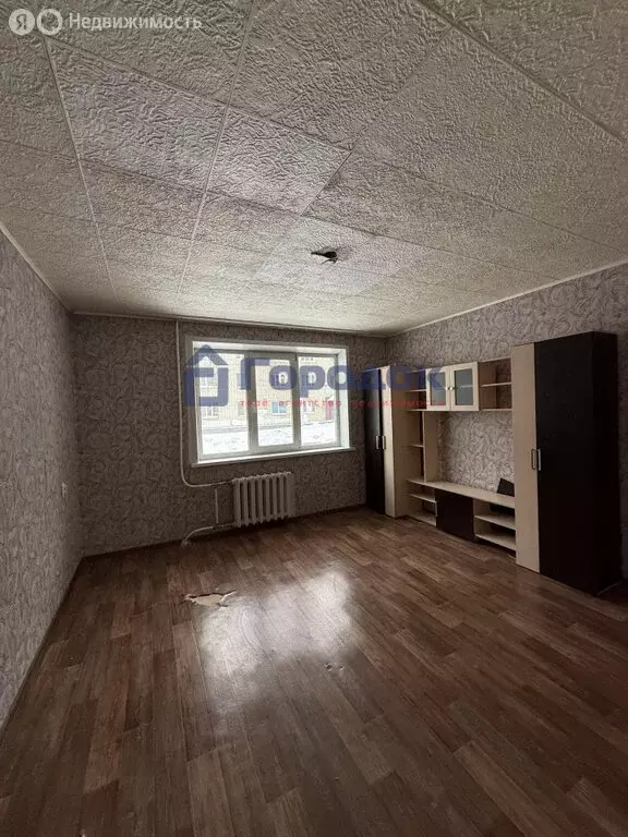 2-комнатная квартира: Каменск-Уральский, бульвар Парижской Коммуны, 18 ... - Фото 1