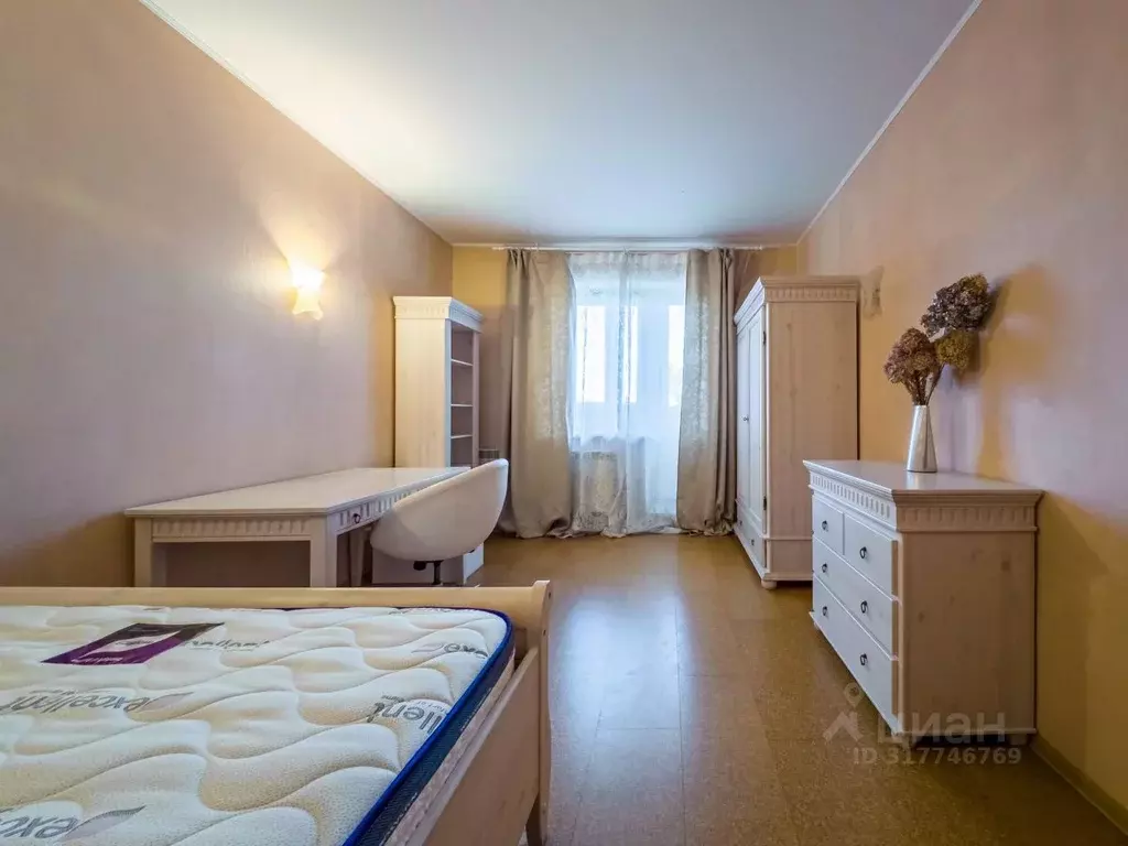3-к кв. Санкт-Петербург Коломяжский просп., 26 (90.5 м) - Фото 0