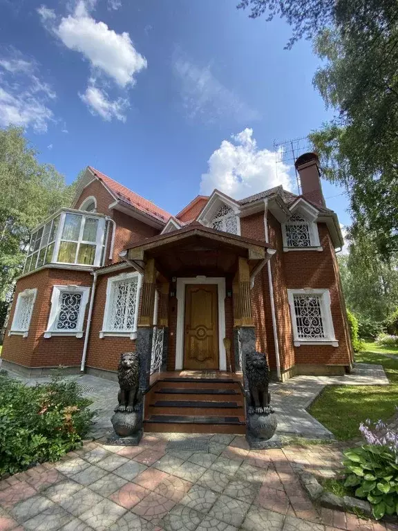 Коттедж, 340 м - Фото 1