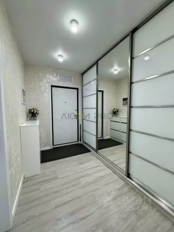 2-к кв. Татарстан, Набережные Челны ул. Авангардная, 43 (58.1 м) - Фото 1