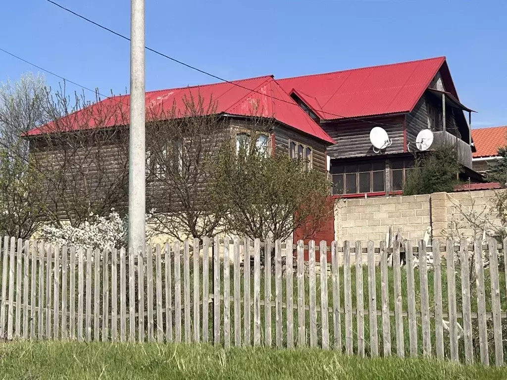 Дом в Севастополь с. Осипенко, ул. Ветеранов, 40 (164 м) - Фото 0