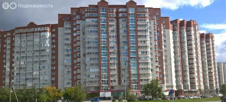 2-комнатная квартира: Тюмень, улица 50 лет ВЛКСМ, 13к1 (120.4 м) - Фото 2