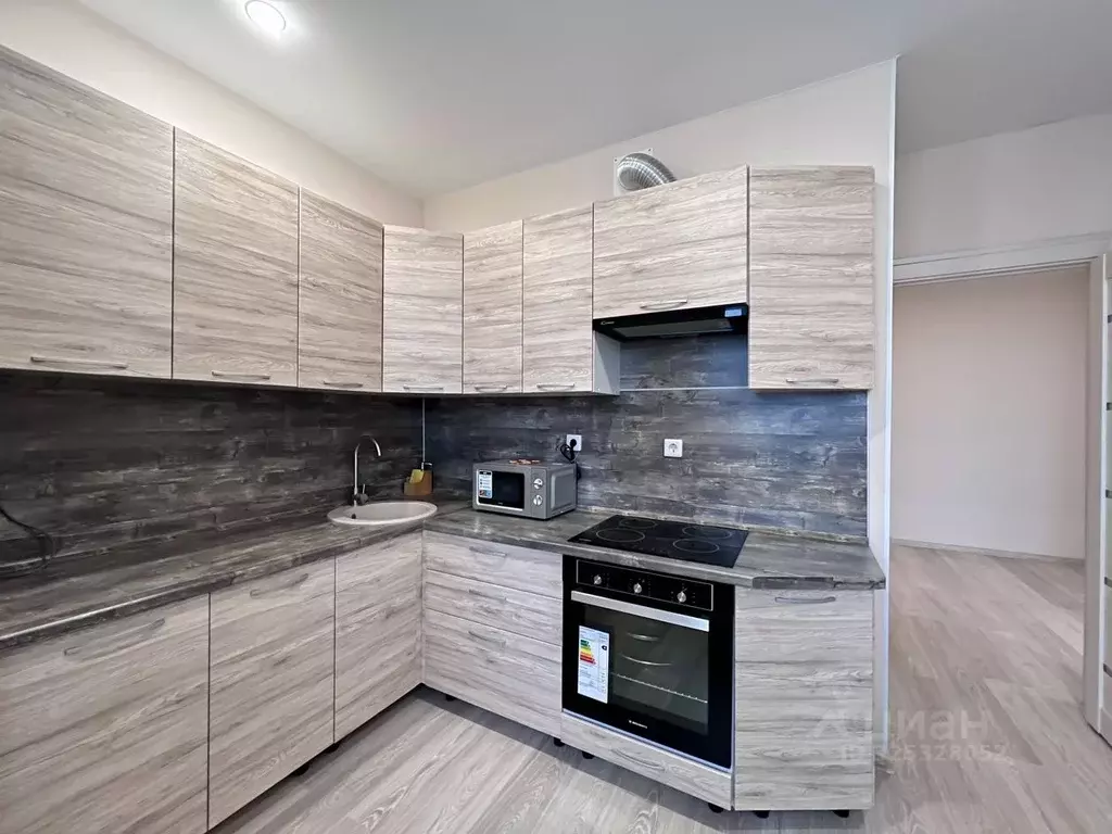 2-к кв. Оренбургская область, Оренбург ул. Поляничко, 9 (62.5 м) - Фото 2