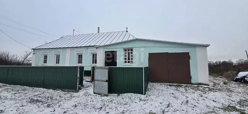 Дом в Липецкая область, Добровский муниципальный округ, с. Каликино ... - Фото 0