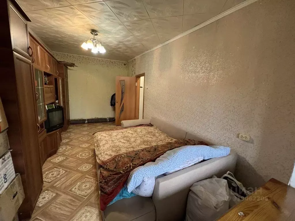 1-к кв. Астраханская область, Астрахань просп. Бумажников, 8 (31.5 м) - Фото 0