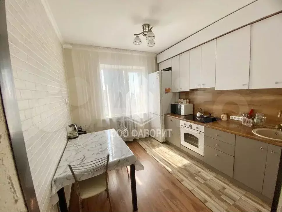 2-к. квартира, 50 м, 7/9 эт. - Фото 0