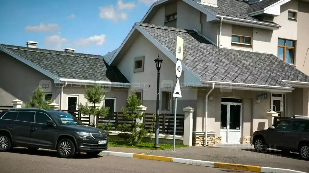Дом в Татарстан, Казань ул. Олега Лундстрема, 1 (270 м) - Фото 2