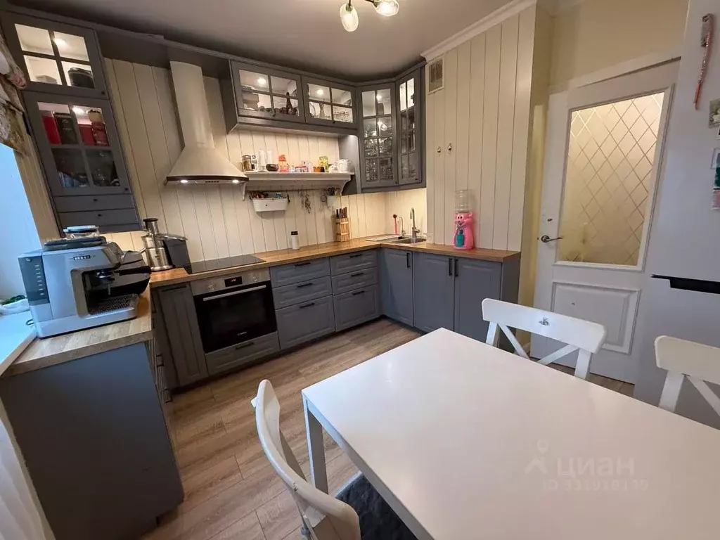 3-к кв. Москва ул. Академика Анохина, 6К2 (75.2 м) - Фото 1
