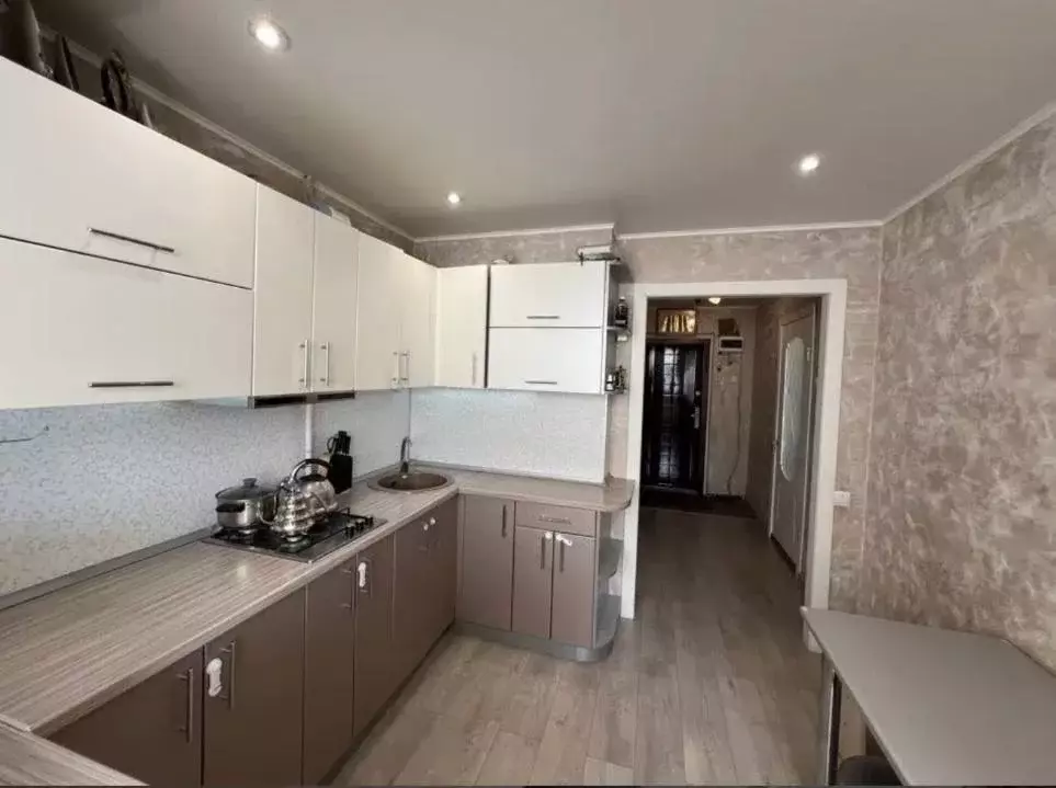 Продаётся 3-к квартира, 46 м - Фото 0