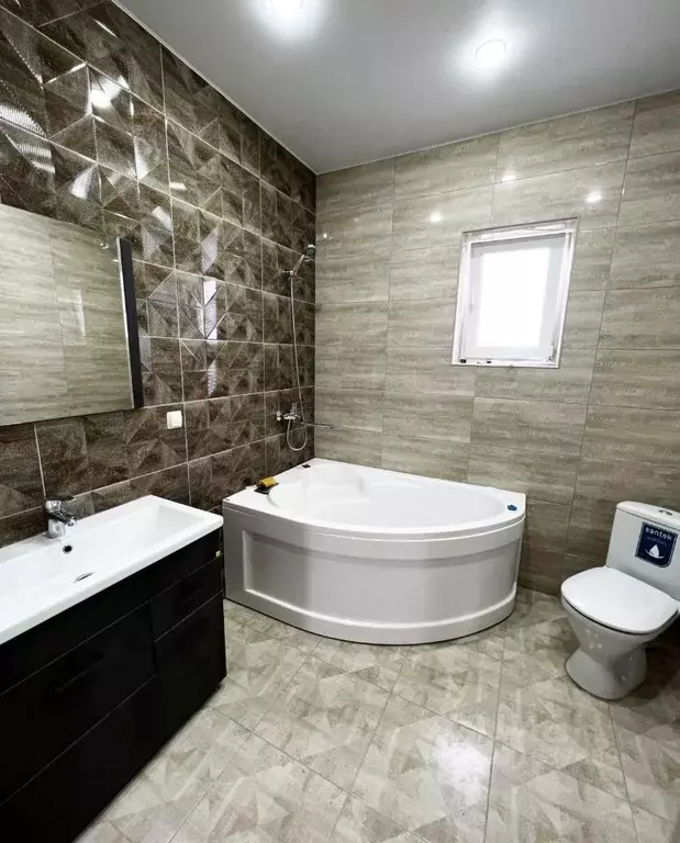 Дом в Крым, Симферопольский район, с. Доброе  (115 м) - Фото 1