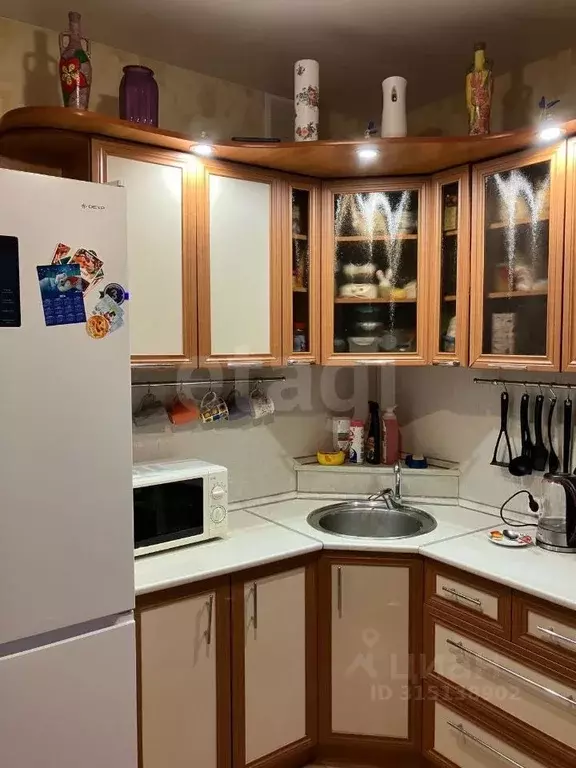 1-к кв. Коми, Ухта просп. Зерюнова, 26 (34.5 м) - Фото 0