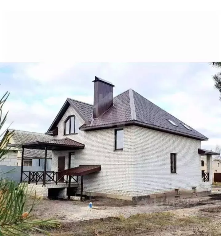 Коттедж в Воронежская область, с. Новая Усмань ул. Титова, 12 (251 м) - Фото 1