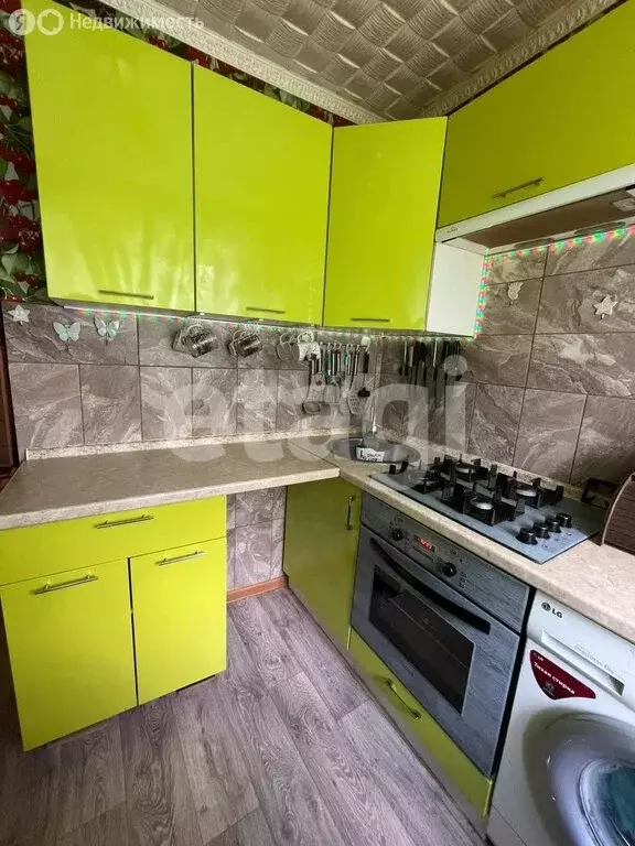 2-комнатная квартира: Узловая, улица Карла Маркса, 16 (48.2 м) - Фото 1