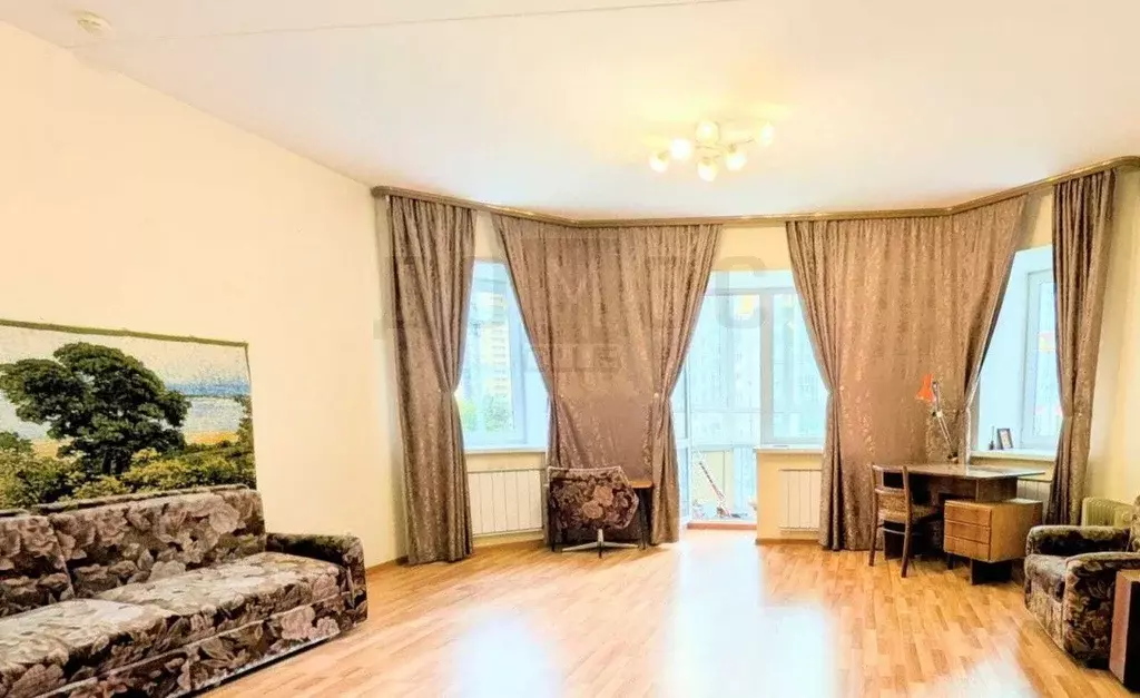 2-к кв. Свердловская область, Екатеринбург ул. Циолковского, 34 (72.3 ... - Фото 2