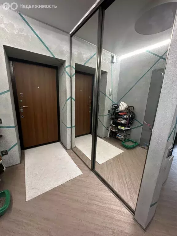 3-комнатная квартира: город Тельмана, Онежская улица, 1 (81 м) - Фото 2