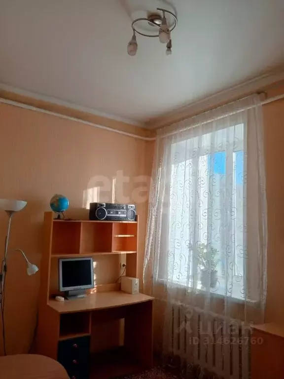 3-к кв. Брянская область, Брянск Пролетарская ул., 28 (64.4 м) - Фото 1