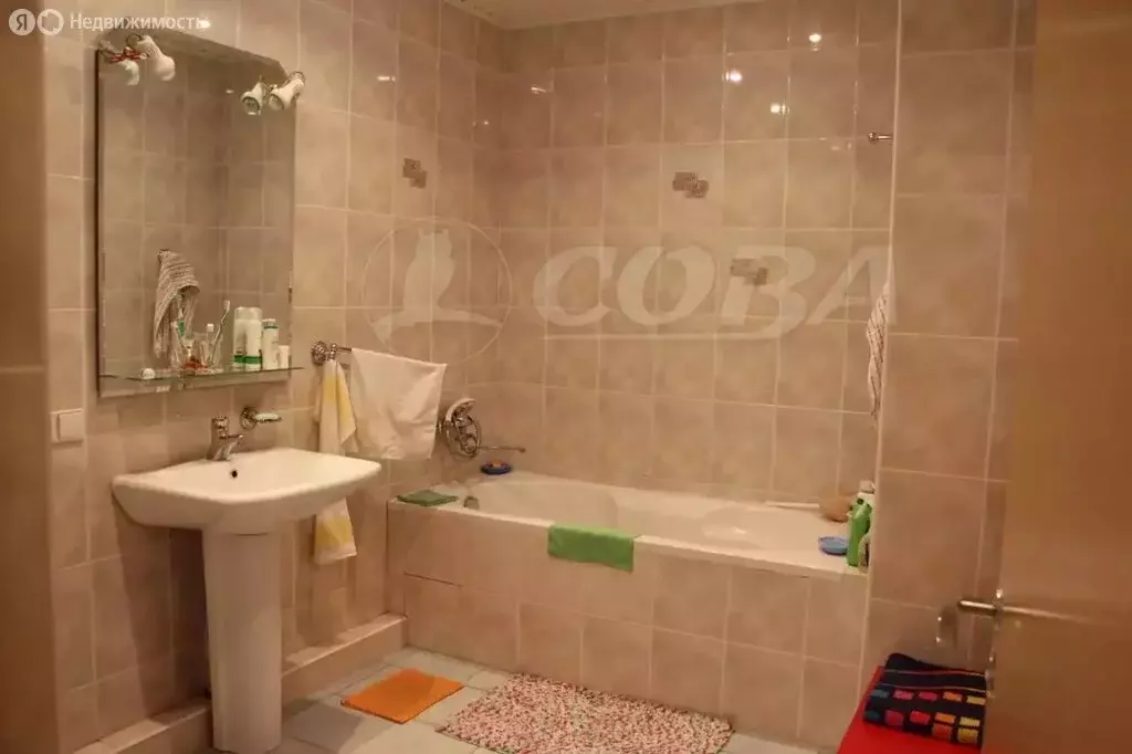 3-комнатная квартира: Тюмень, Комсомольская улица, 56 (80.6 м) - Фото 1