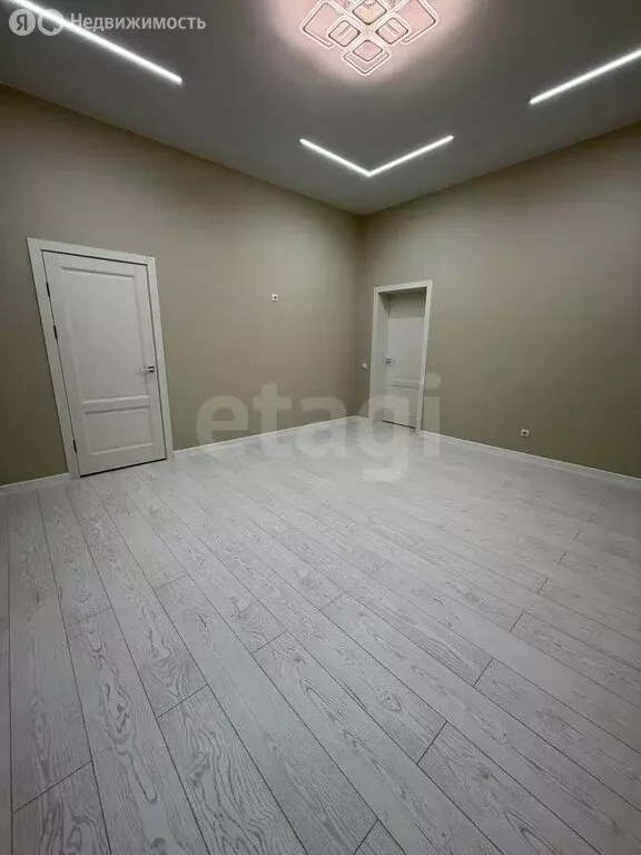 Дом в Ялуторовск, улица Революции (79 м) - Фото 2