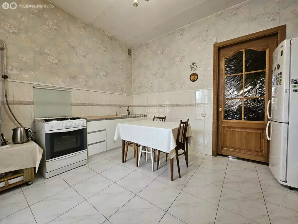 3-комнатная квартира: Казань, улица Зинина, 20 (115.7 м) - Фото 1