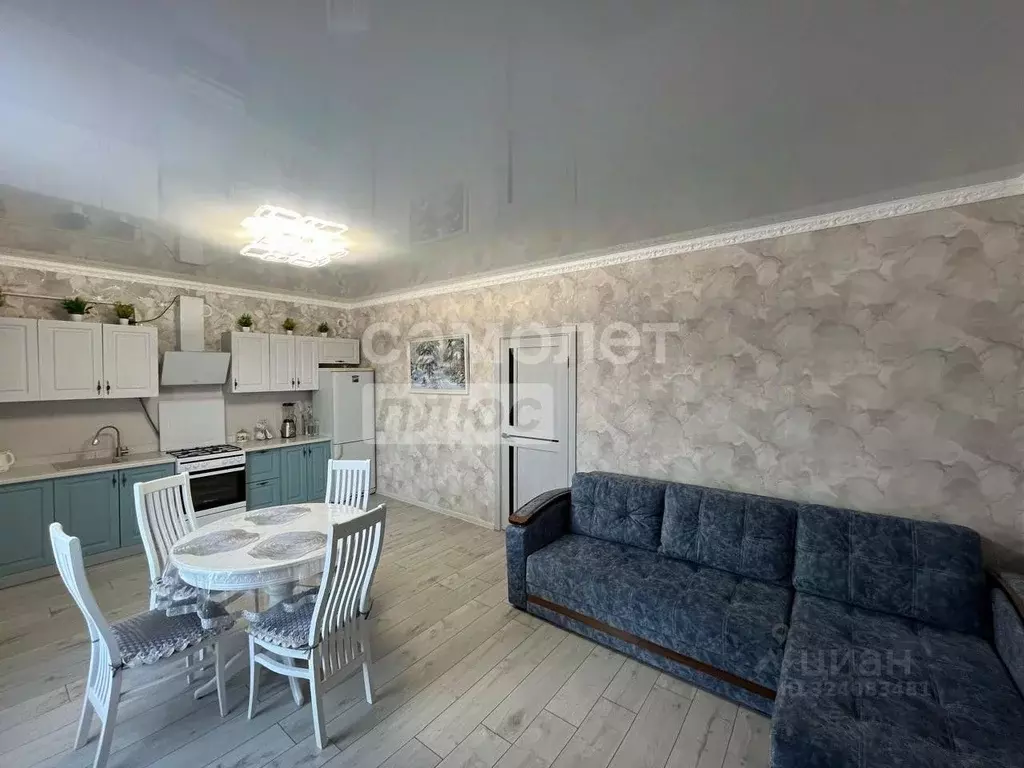 Дом в Краснодарский край, Ейское городское поселение, пос. Широчанка ... - Фото 1