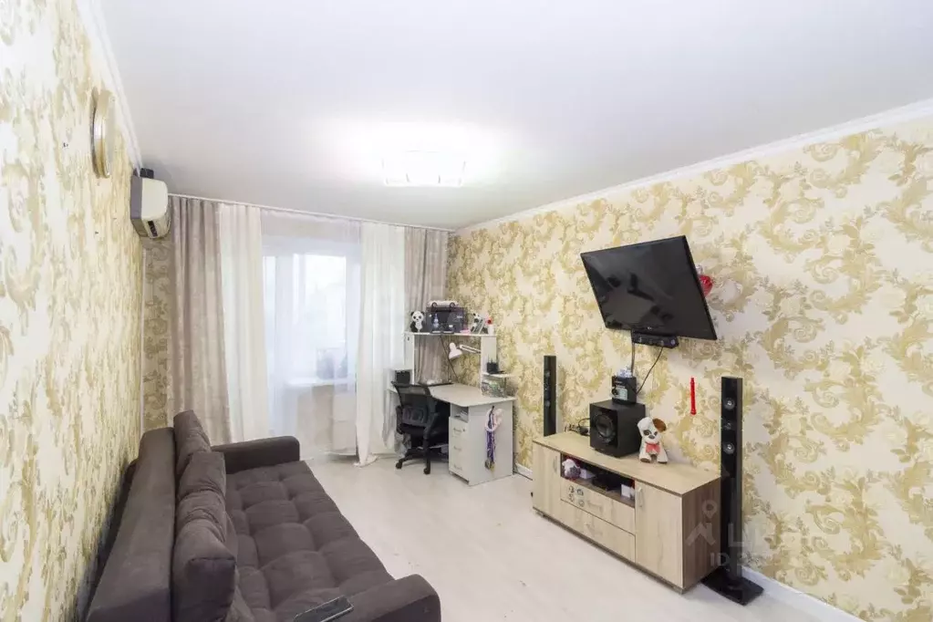 2-к кв. Тюменская область, Тюмень ул. Мельникайте, 128 (52.0 м) - Фото 1