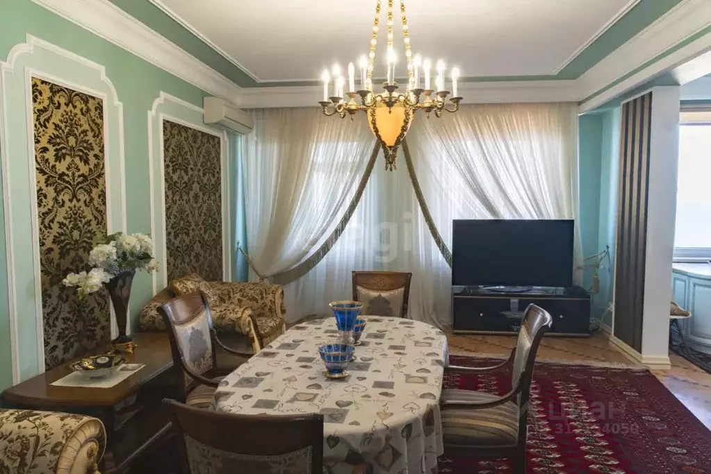 3-к кв. Дагестан, Махачкала ул. Каримова, 16 (150.0 м) - Фото 0