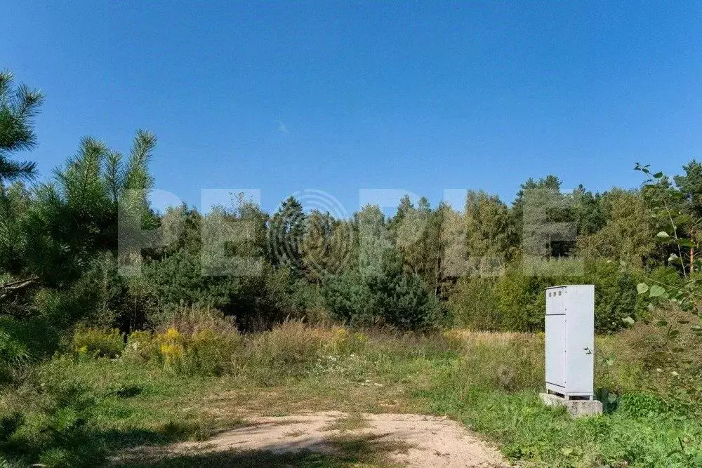 Участок в Московская область, Красногорск городской округ, д. ... - Фото 0