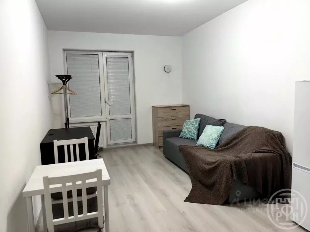 Студия Санкт-Петербург ул. Генерала Кравченко, 8 (24.9 м) - Фото 1