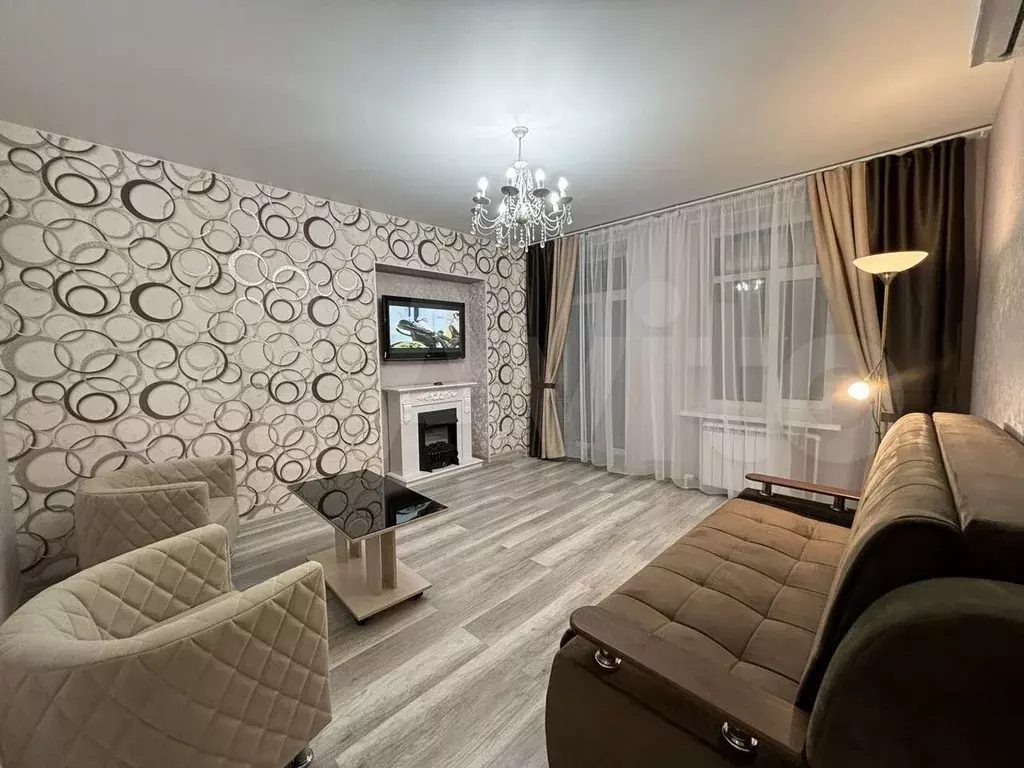 2-к. квартира, 60м, 3/5эт. - Фото 0