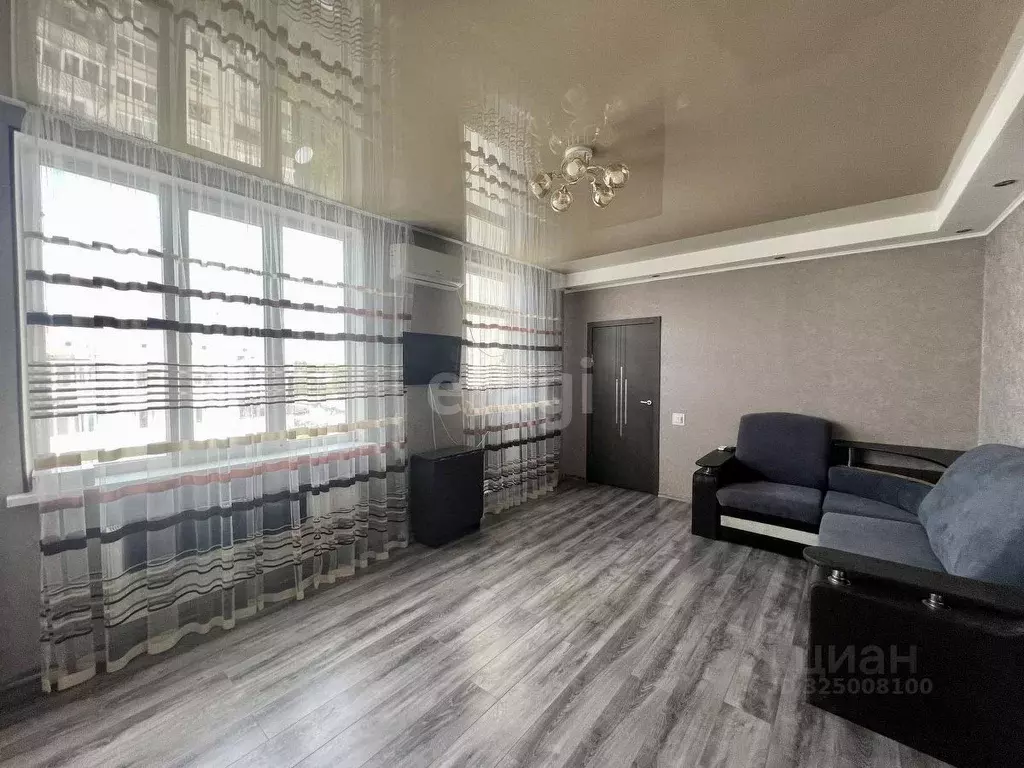 3-к кв. Крым, Симферополь просп. Победы (103.3 м) - Фото 1