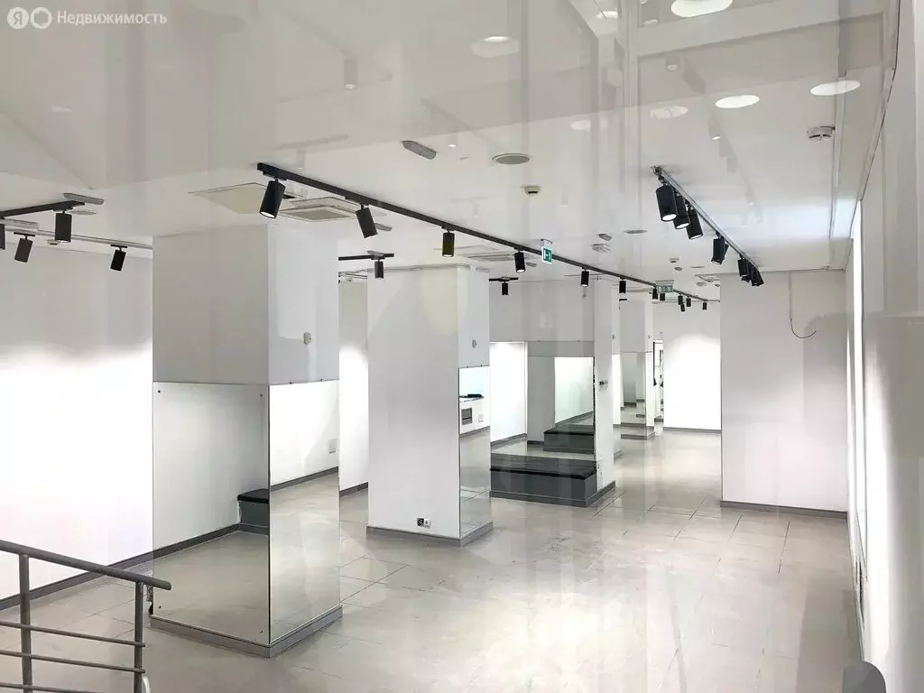 Торговая площадь (132 м) - Фото 1