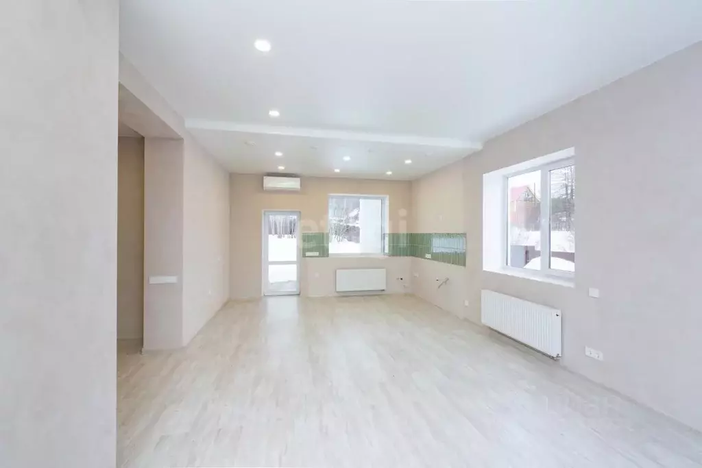 Дом в Пермский край, Пермский муниципальный округ, д. Броды ул. ... - Фото 1