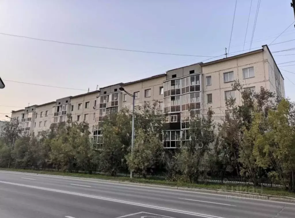 2-к кв. Саха (Якутия), Якутск ул. Петра Алексеева, 10 (46.6 м) - Фото 1