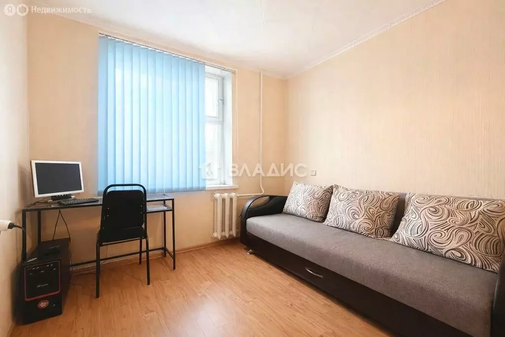 4-комнатная квартира: Петрозаводск, Сулажгорская улица, 4к4 (71.5 м) - Фото 1