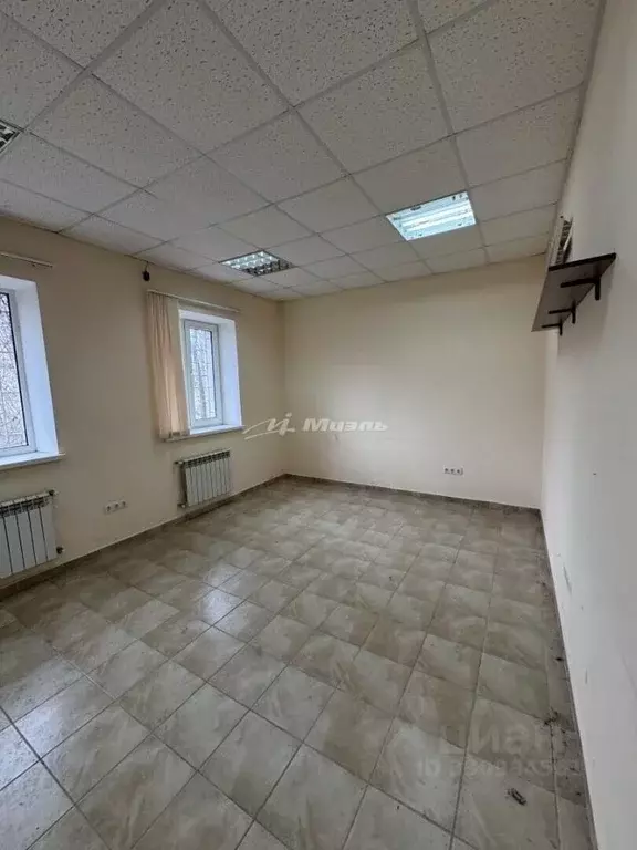 Офис в Крым, Симферополь ул. Крылова, 172 (23 м) - Фото 1